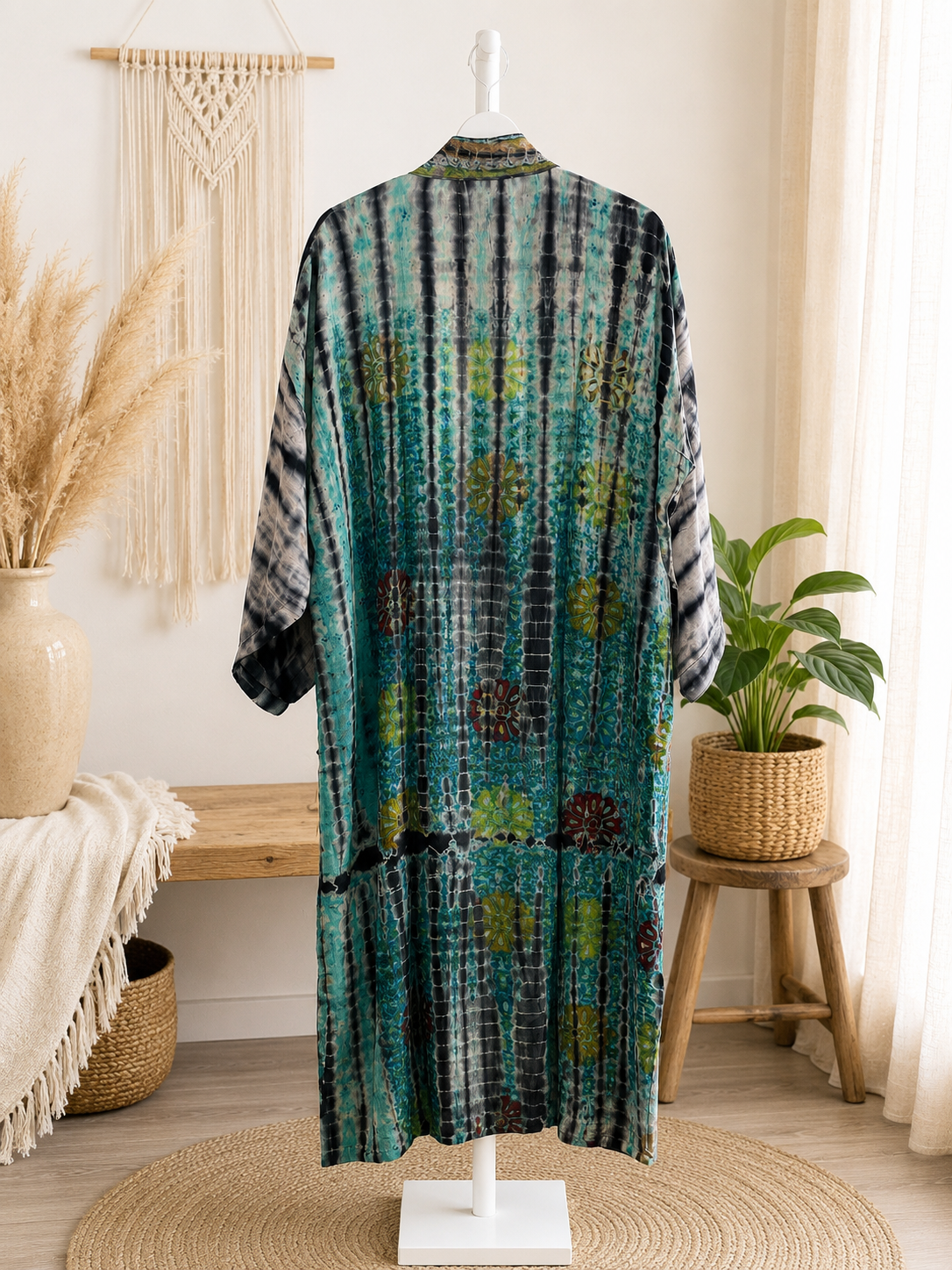 Mystic Tide Crepe Silk Kimono
