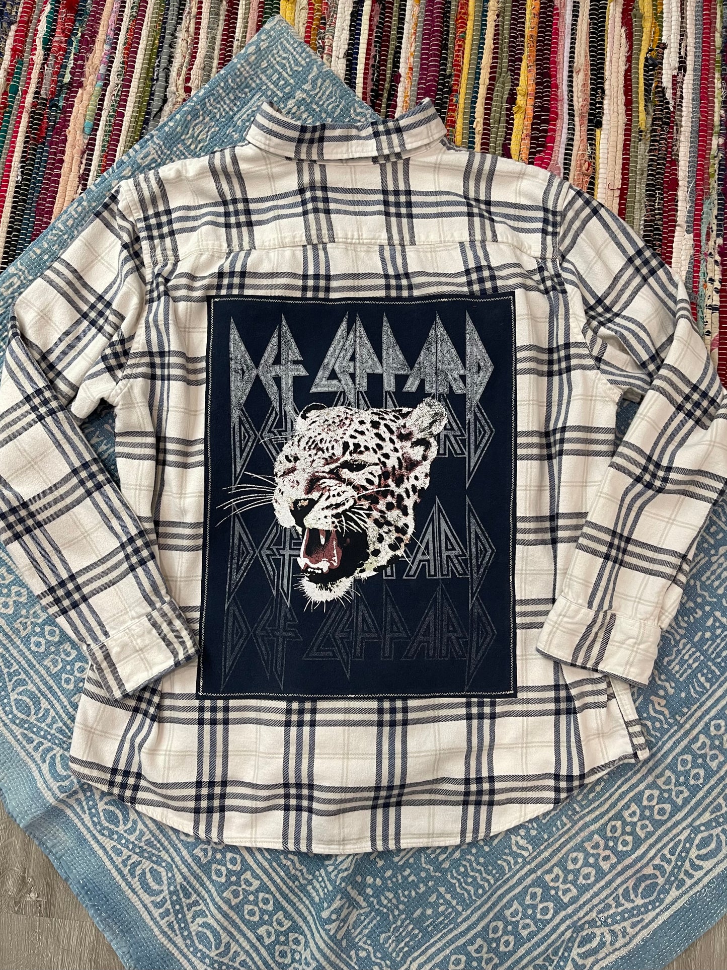 Def Leppard Flannel XXL
