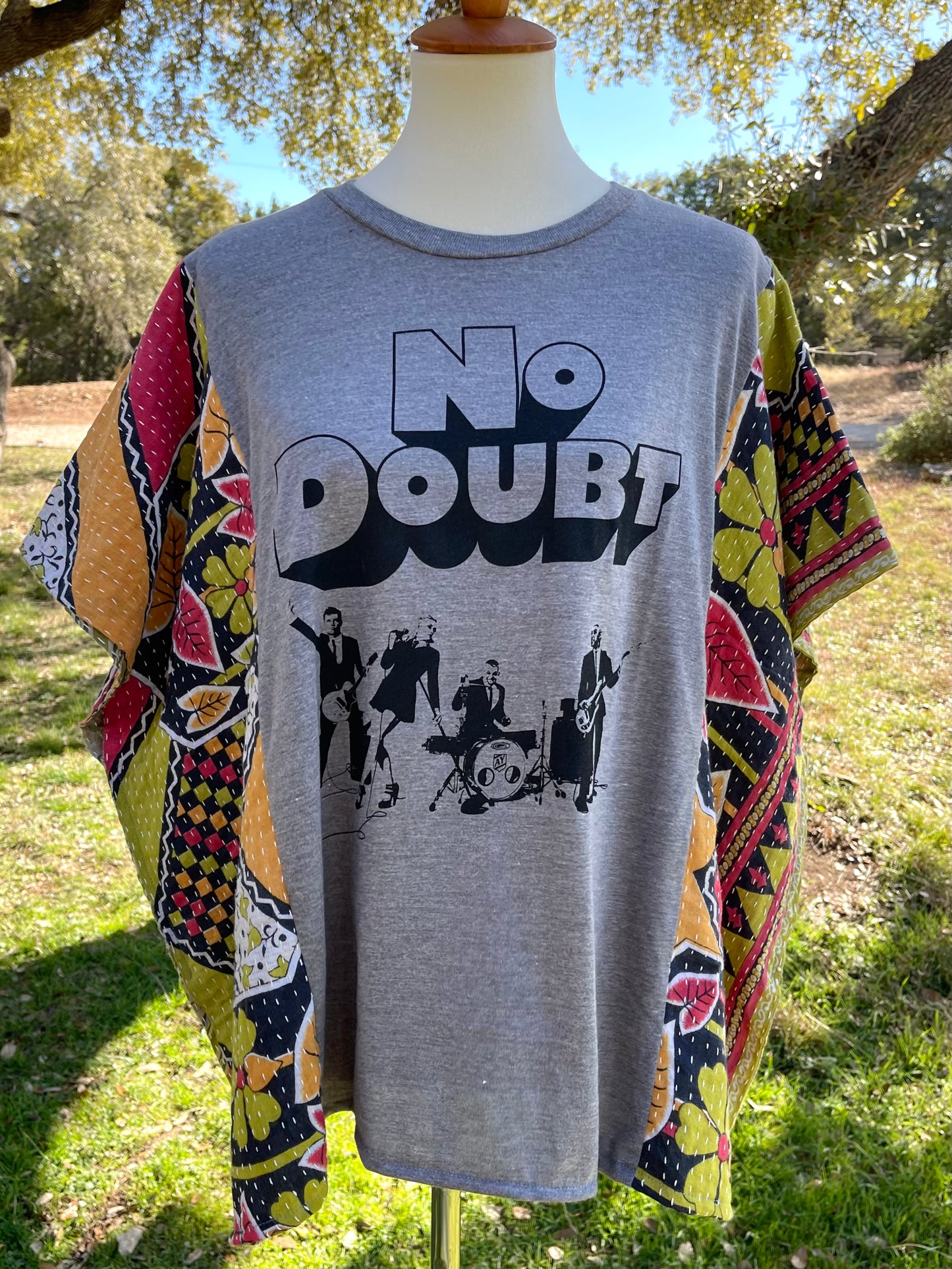 NO DOUBT TEE S-XL