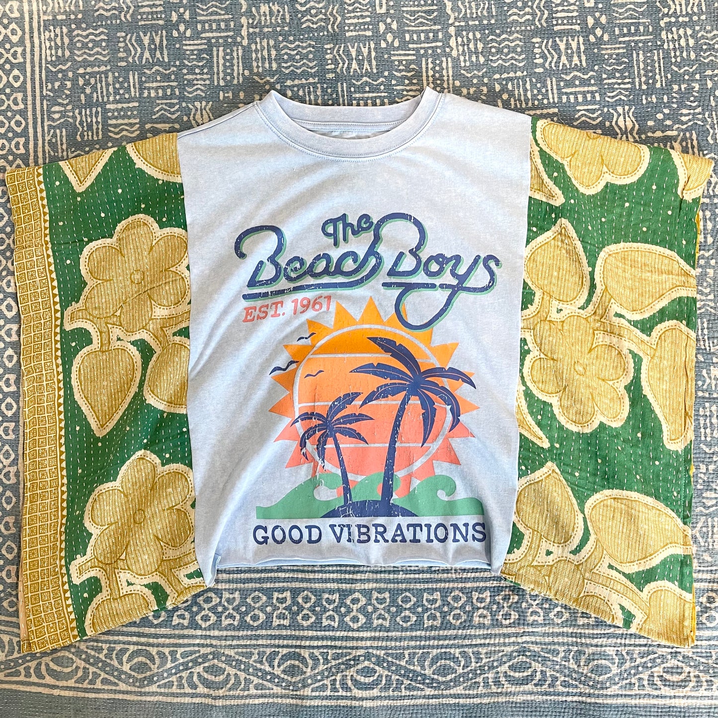BEACH BOYS SEMI-CROP S-XL