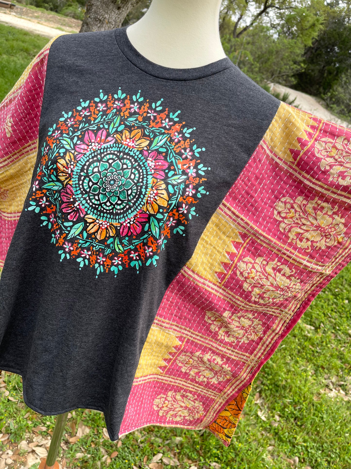 Mandala Tee S-L