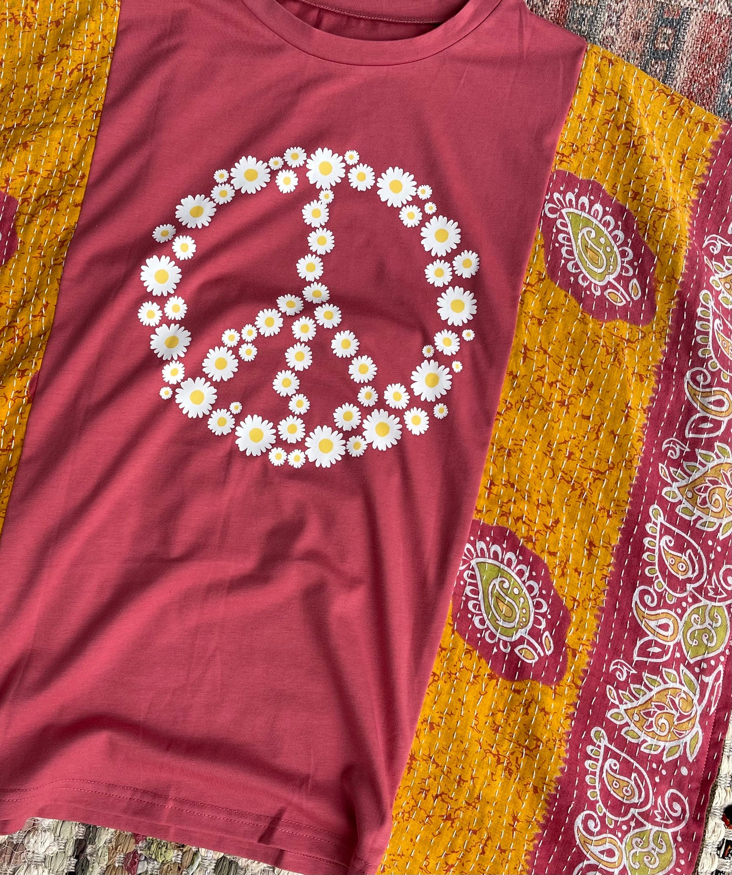 KANTHA PEACE TEE PINK