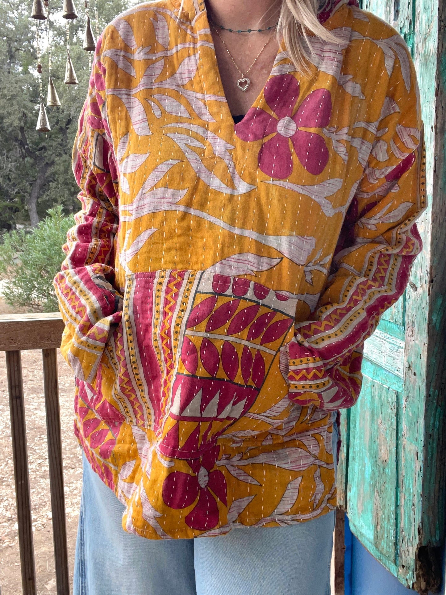 Good Vibes Kantha Hoodie S-L