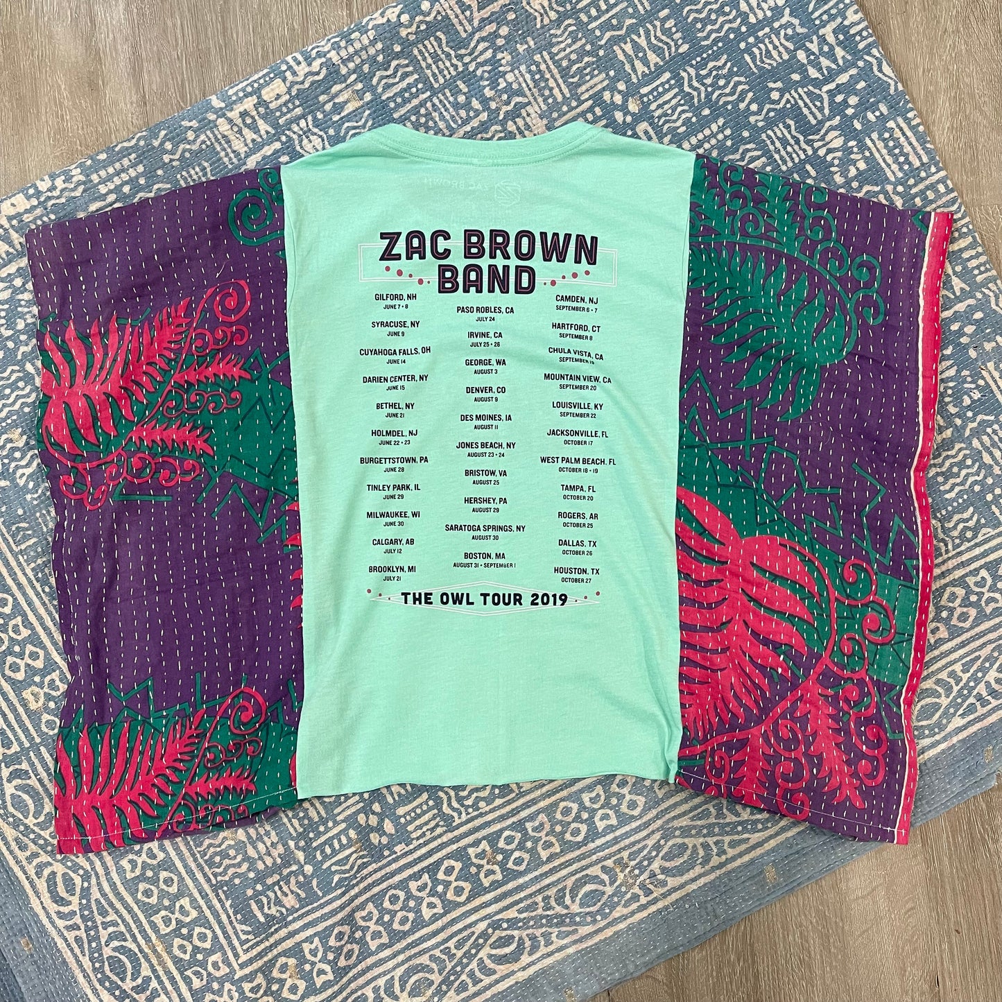 Zac Brown Kantha Tee S-L (semi-cropped)