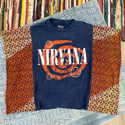 Nirvana Kantha Tee S-2X