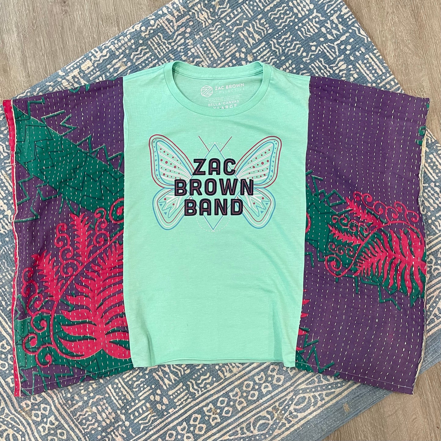 Zac Brown Kantha Tee S-L (semi-cropped)