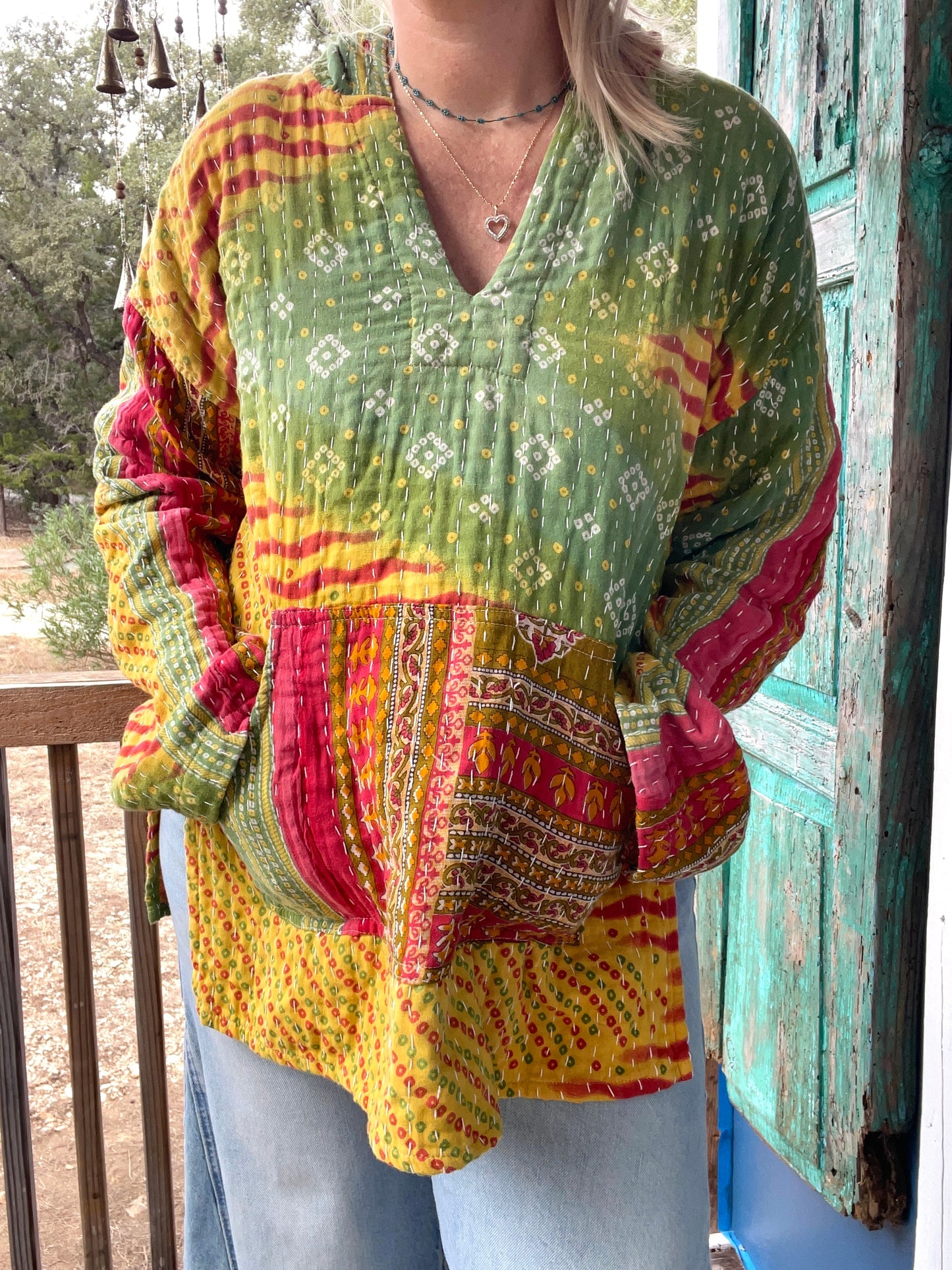 Good Vibes Kantha Hoodie S-L