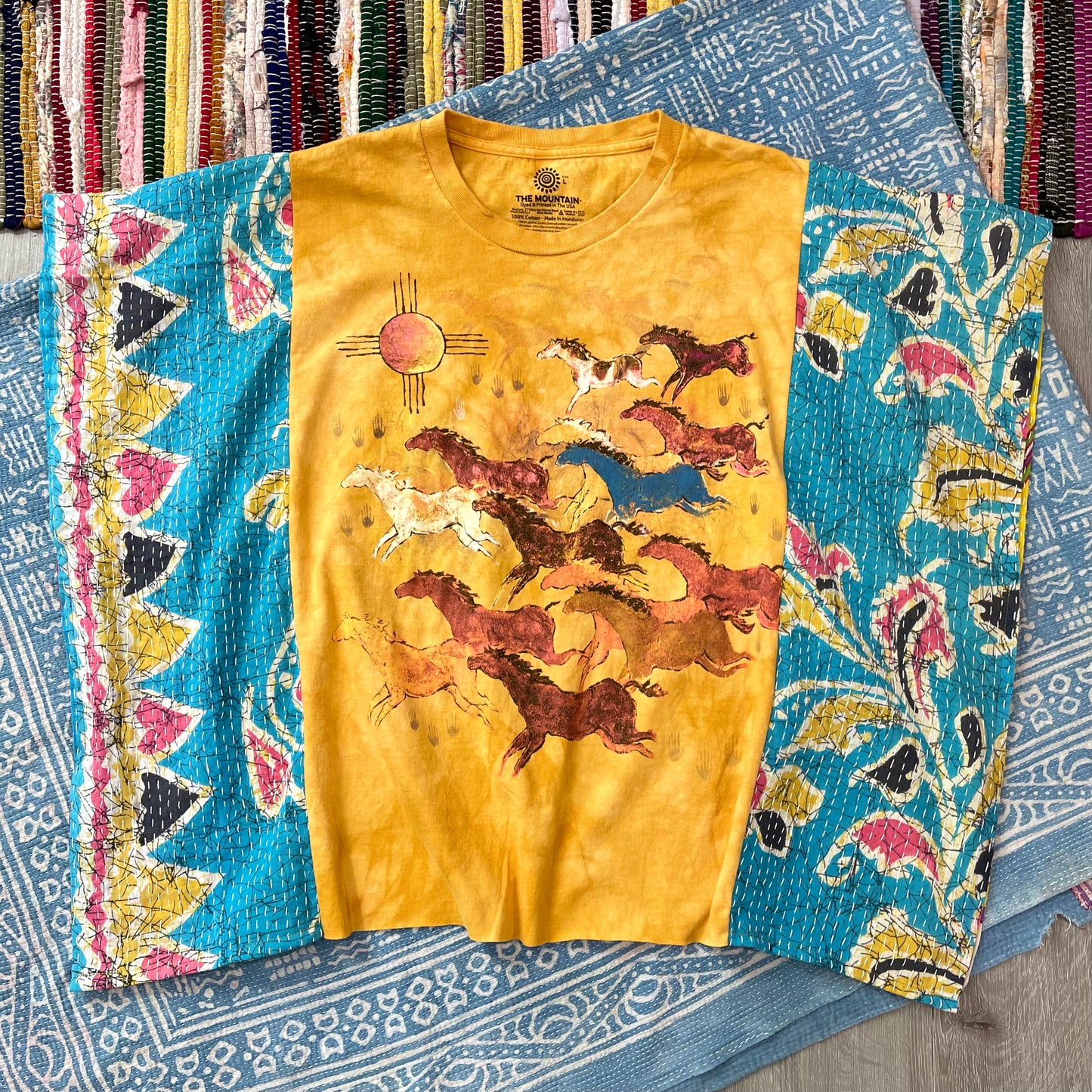 NA Wild Horses - Kantha Tee S-2X
